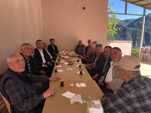 Kaymakamımız Sayın Furkan Berber Köy Ziyaretleri kapsamında Ozan, Eğnir ve Hacıahmetoğlu köylerini ziyaret etti.